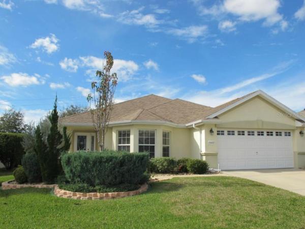 SPRUCE CREEK COUNTRY CLUB