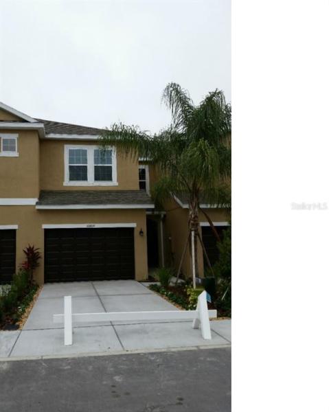 AVERY PARK TOWNHOMES