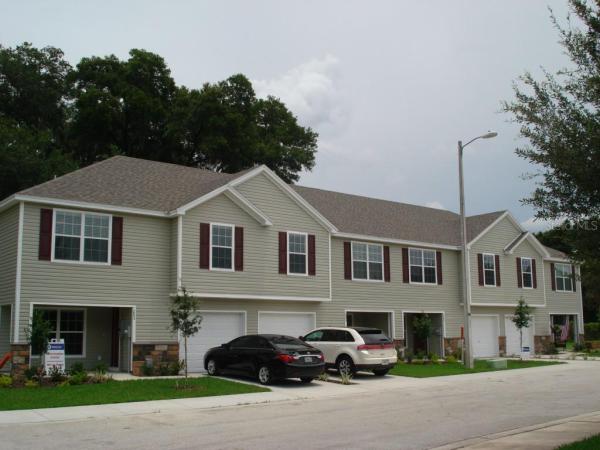 OAKWOOD TERRACE TWNHMS PH 02