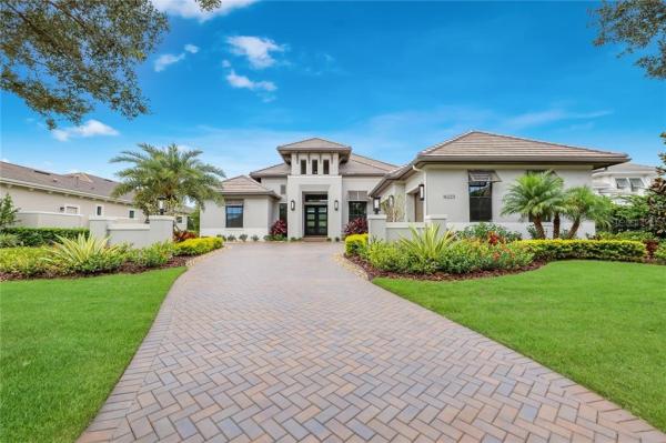 LAKE CLUB PH II UNIT 1-B