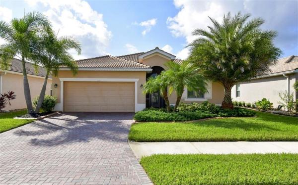 STONEYBROOK AT VENICE