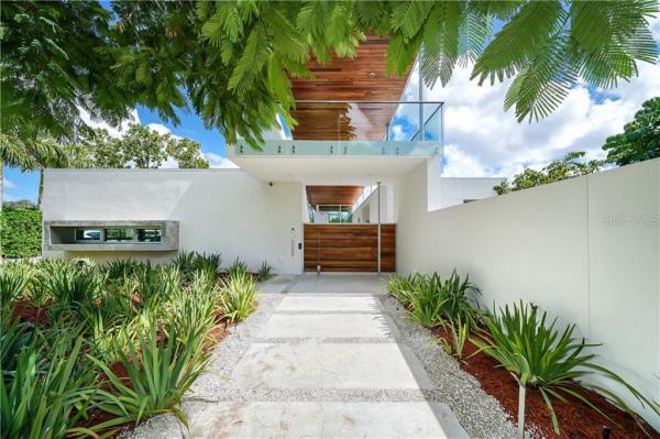 PHILLIPPI GARDENS 07