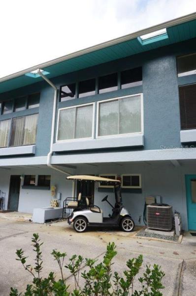 PARADISE LAKES CONDO