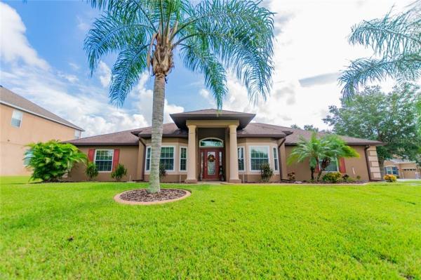 ESTATES AUBURNDALE PH 02