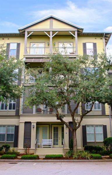 CARLYLE RESIDENCES AT CELEBRATION