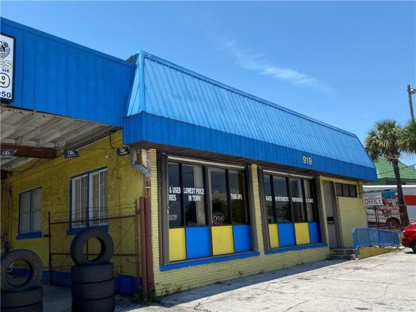 ANNA M CHAMBERLAINS SUB