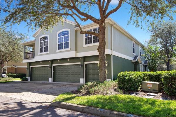 OVERLOOK/PARKSIDE CONDO