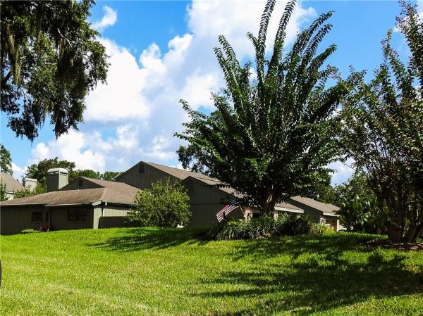 LAUREL LAKE VILLAS HOMEOWNERS ASSOC