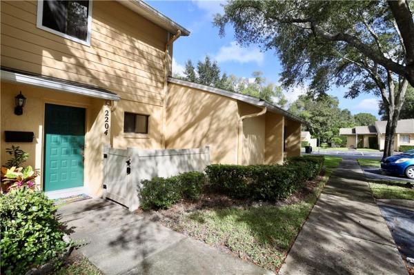 DOVER GREEN CONDO PH 02