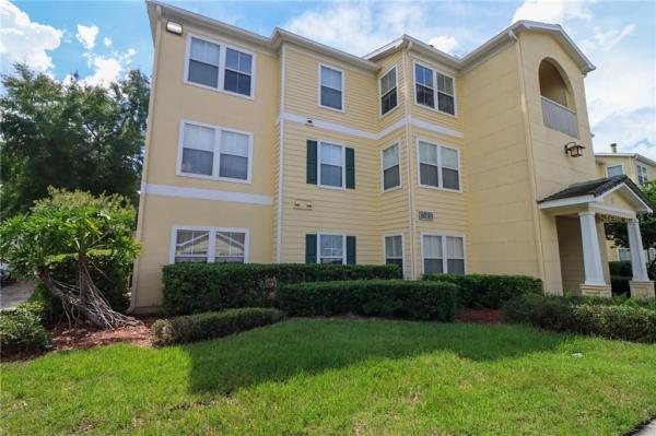 EQUESTRIAN PARC AT HIGHWOODS P