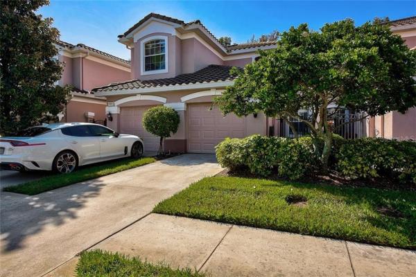 COACHMAN RESERVE CONDO