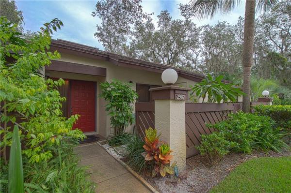 STRATHMORE GATE-EAST