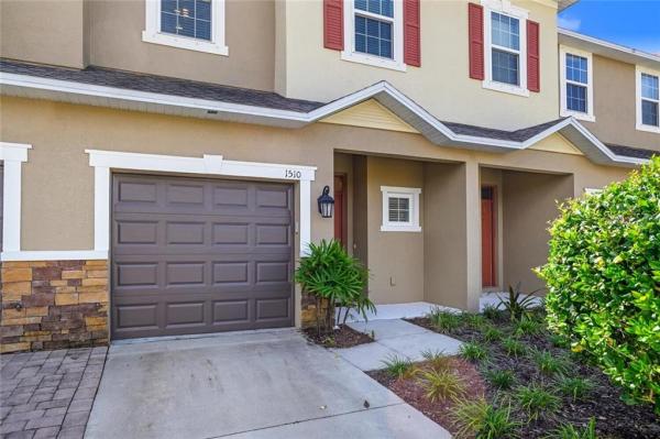 TUSCANY WOODS PRESERVE