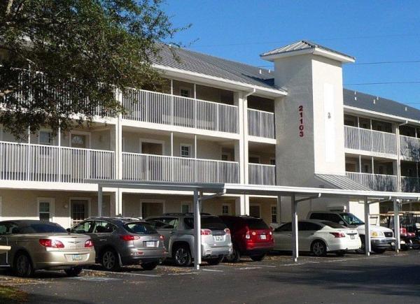 PARADISE LAKES CONDO