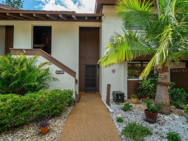 TIMBER CREEK CONDOMINIUN ONE