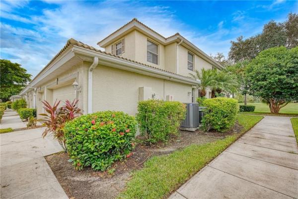 RIVERWOOD GRAND VISTA