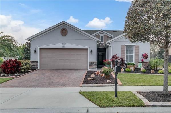 CASCADES/GROVELAND PH 1