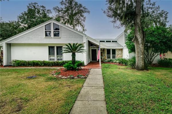 CHRISTINA WOODS PH 05