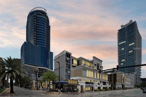 METROPOLITAN/LK EOLA