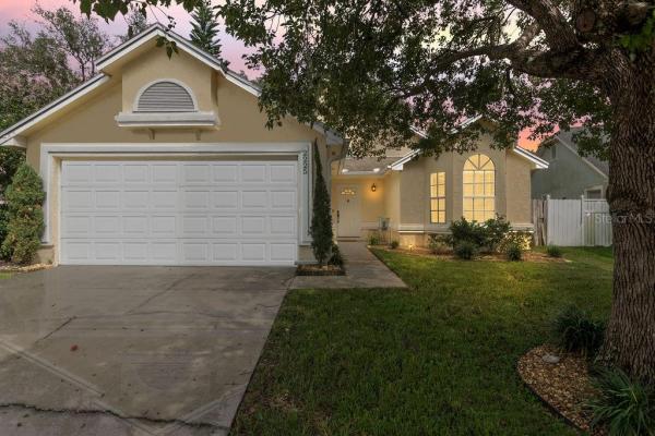 REMINGTON OAKS AT THE CROSSINGS