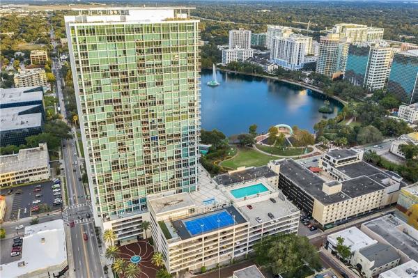 VUE AT LAKE EOLA CONDOMINIUM