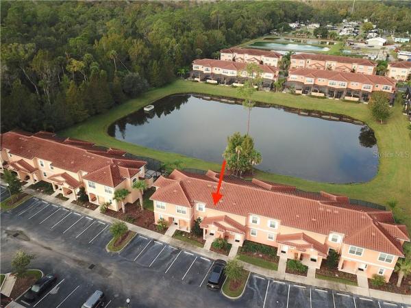 REGAL OAKS AT OLD TOWN