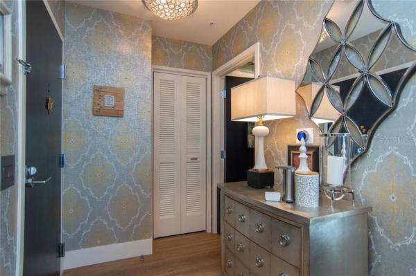 SIGNATURE PLACE CONDO