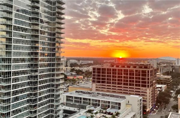 BAYFRONT TOWER CONDO