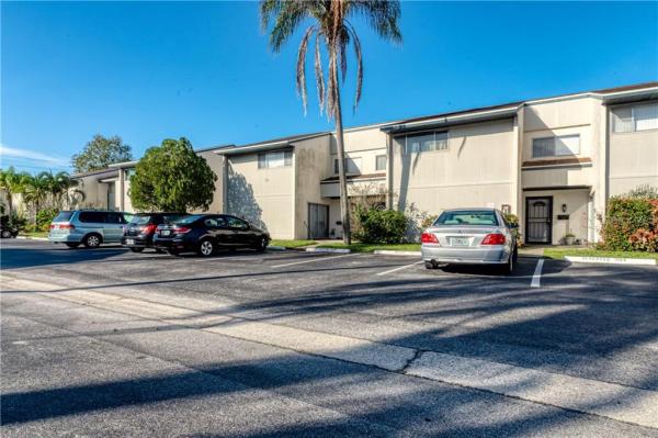 SHADYBROOK VILLAGE CONDO CB3/68 AMD OR