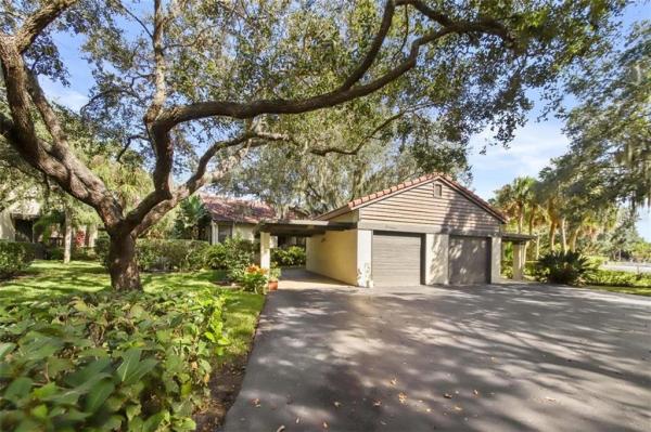 LAKES OF SARASOTA II