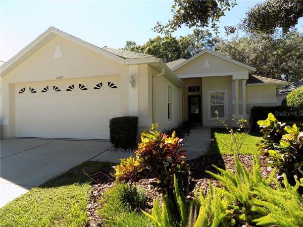 COUNTRY CLUB OF MT DORA