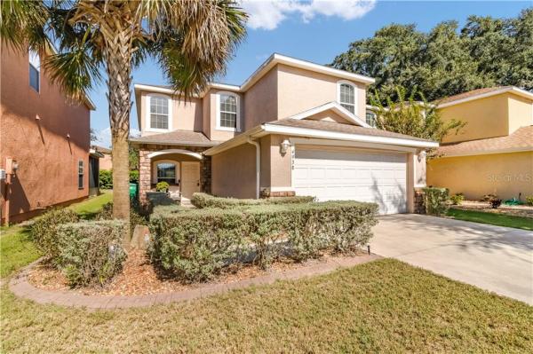 VILLAGES OF PARKWOOD