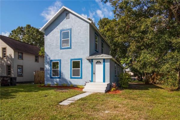 MASCOTTE, SUNSET HEIGHTS LOTS 12, 13, BLK L  PB6