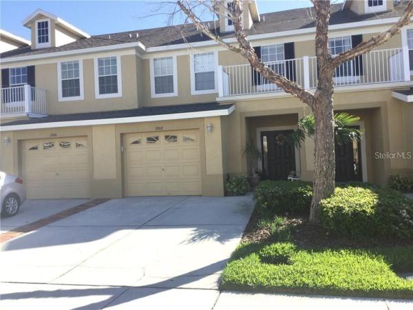 TWNHOMES FLORA RIDGE P2