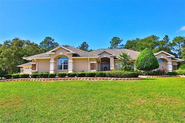 HUNT CLUB AT FOX POINT