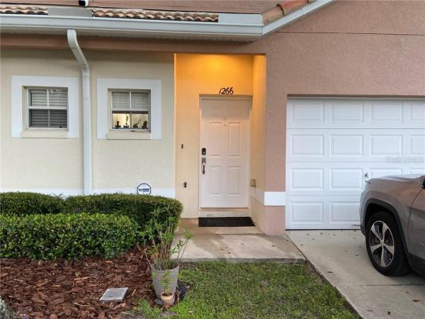 GREENBROOK VILLAS AT ERROL ESTATES 02