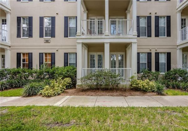 SPRING PARK TERRACE PH 08