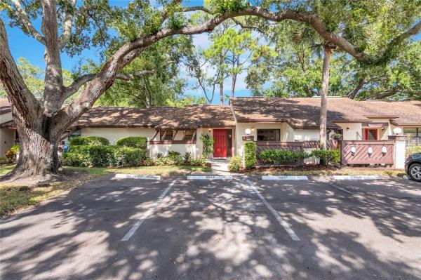 STRATHMORE GATE-EAST