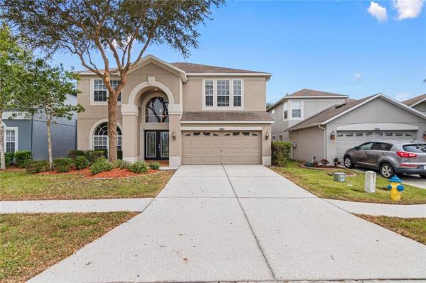 BALLANTRAE VILLAGE 06