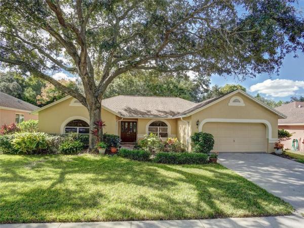 GROVES AT COBBS LANDING