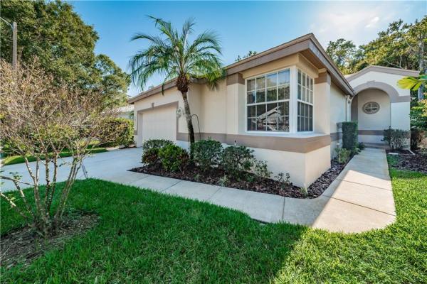 PARKSIDE AT LANSBROOK