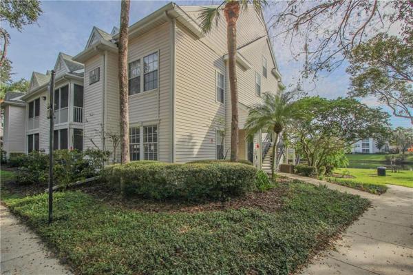 BENTLEY AT COBBS LANDING CONDO THE