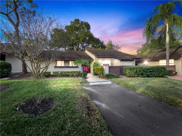 STRATHMORE GATE-EAST