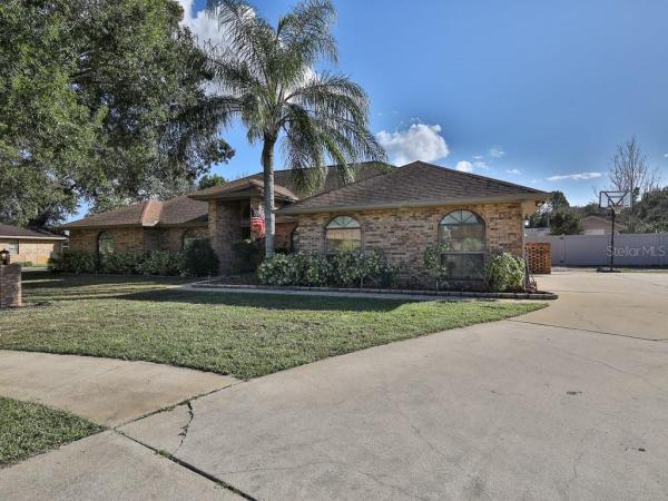 LANDINGS AT SUMMERHAVEN UNIT 01