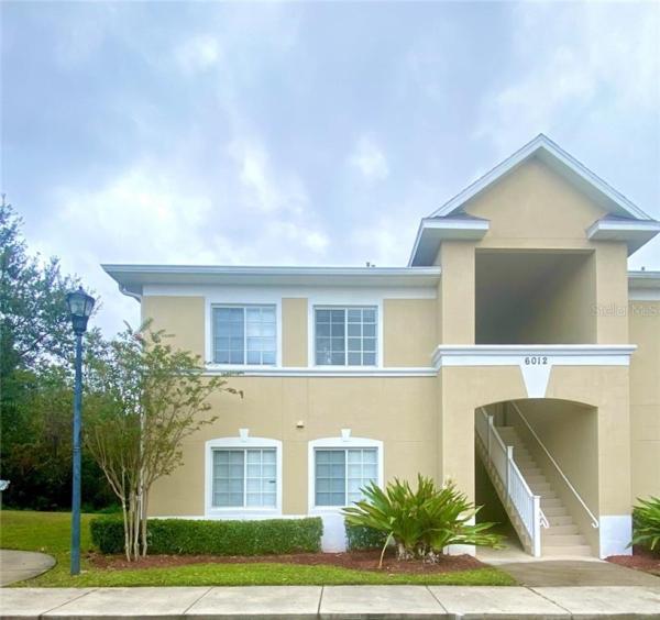 VILLAGES OF BLOOMINGDALE CONDO