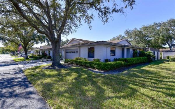 CENTER GATE ESTATE VILL 4