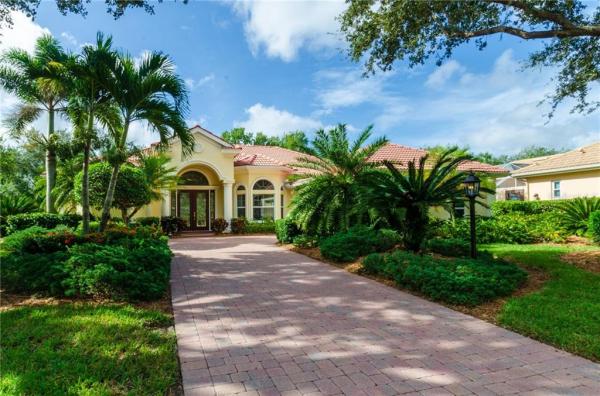 UNIVERSITY PARK- STANHOPE GATE