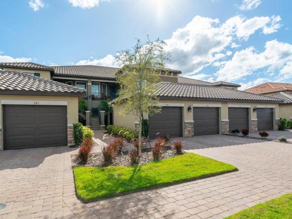 BACCIANO III AT ESPLANADE LAKEWOOD RANCH