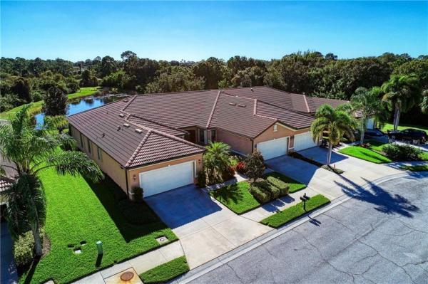 VENETIAN FALLS PHASE 1