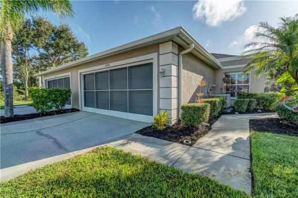 VILLAS OF SABAL TRACE